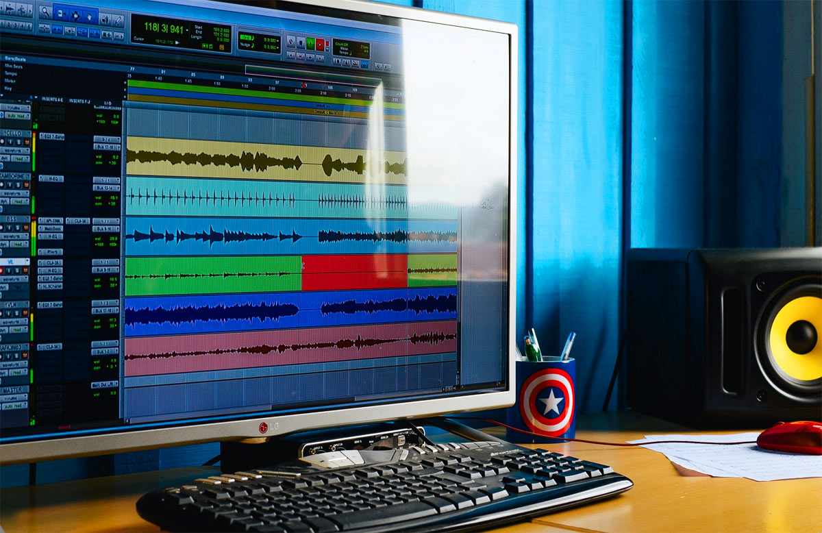 Structuring songs with recording software Structuring songs with recording software